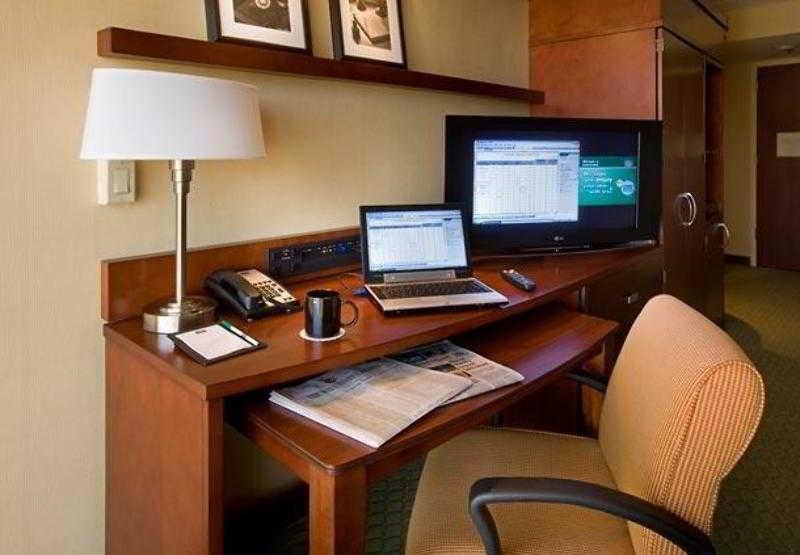 Courtyard By Marriott Los Angeles Pasadena/Monrovia Chambre photo
